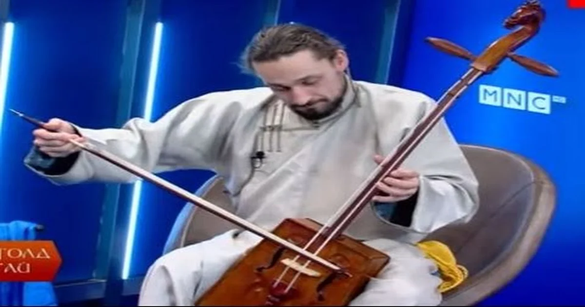 Morin Khuur: The Horse-Head Fiddle That Sings the Steppe