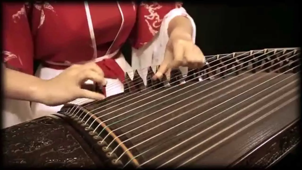 When a Guzheng and Drum Dismantle a Virtual Idol's Empire